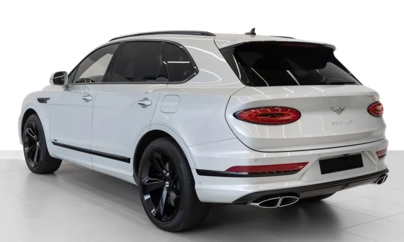 Bentley Bentayga Hybrid =Black Specification= Night Vision Г Image 3