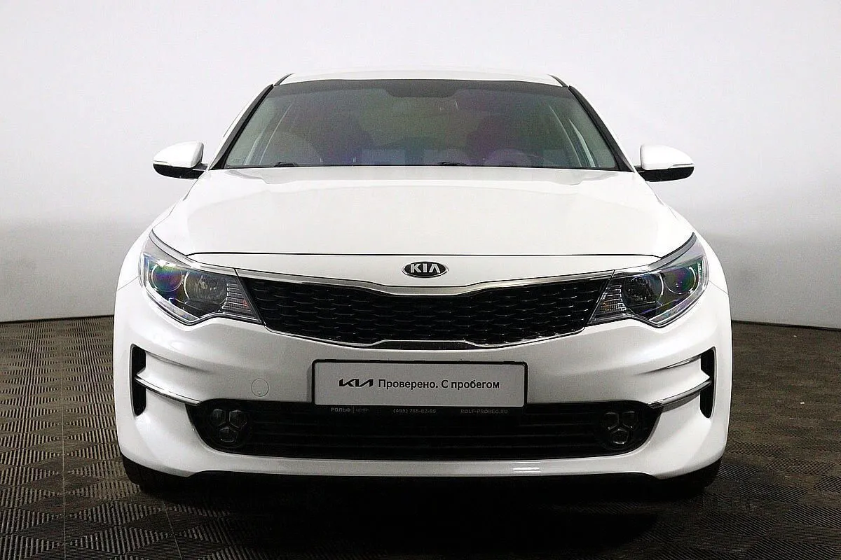 Kia Optima Image 2