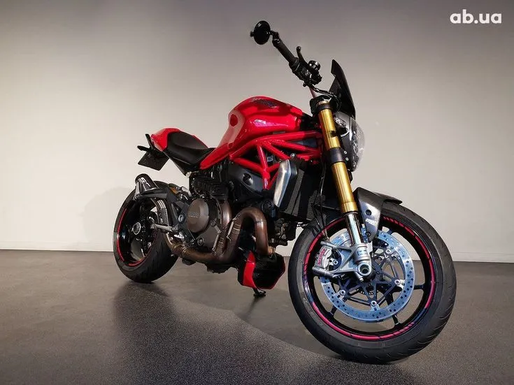 Ducati Monster Image 5