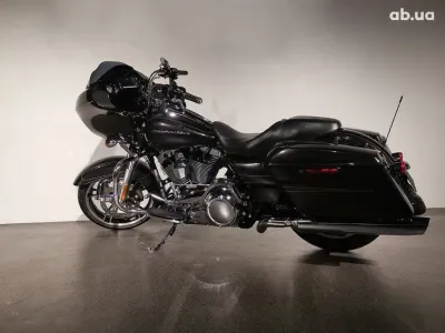 Harley-Davidson FLTRXS